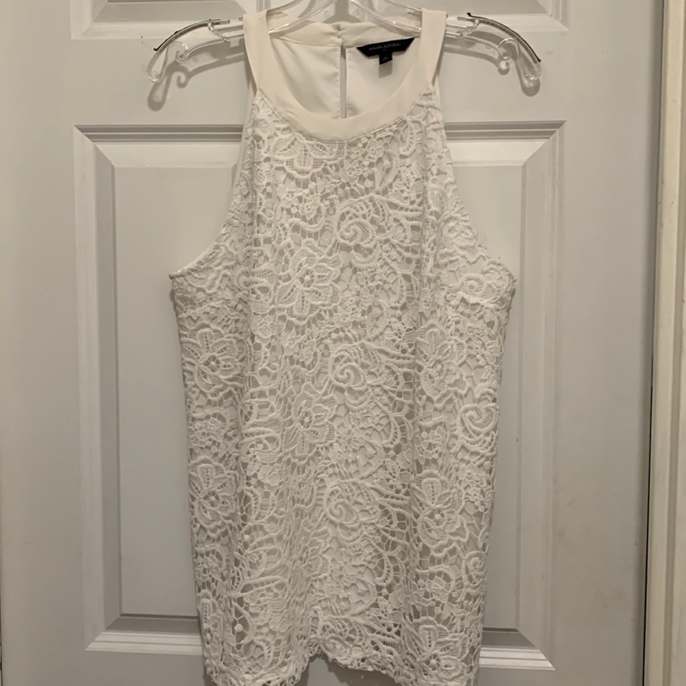 White lace banana republic sleeveless top